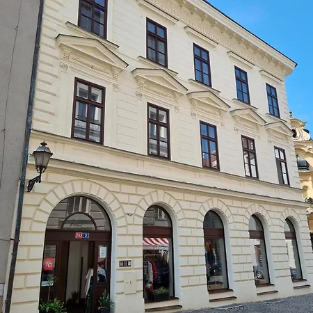Velky 3+kk Klicperova, 2 Loznice Apartamento *