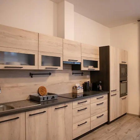 Apartamento Velky 3+kk Klicperova, 2 Loznice *