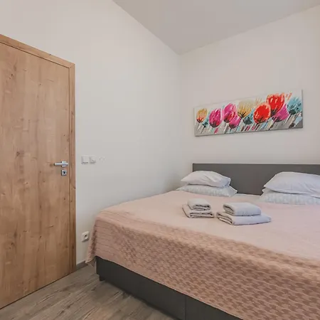 Apartamento Velky 3+kk Klicperova, 2 Loznice *