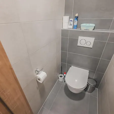 Velky 3+kk Klicperova, 2 Loznice Apartamento Hradec Králové